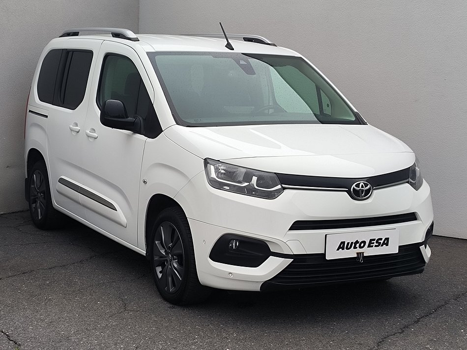 Toyota ProAce City Verso 1.5D-4D Family MAXi