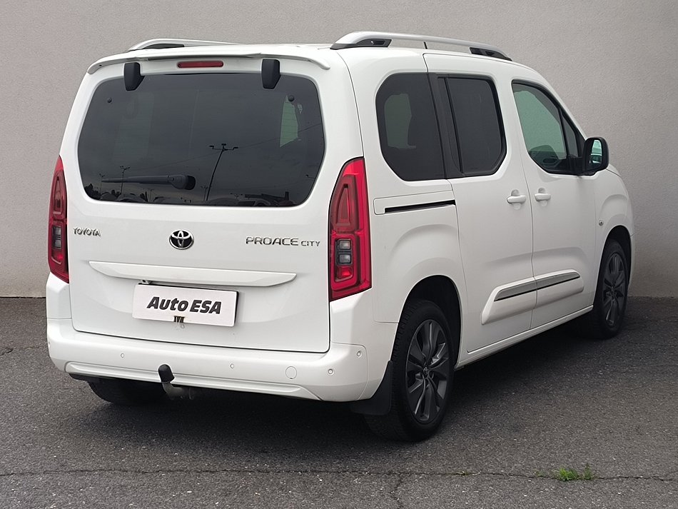Toyota ProAce City Verso 1.5D-4D Family