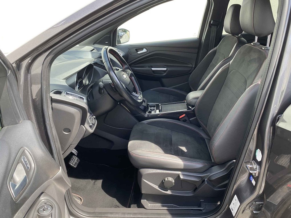 Ford Kuga 2.0 TDCi ST-Line AWD