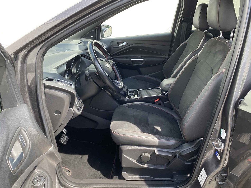 Ford Kuga 2.0 TDCi ST-Line AWD