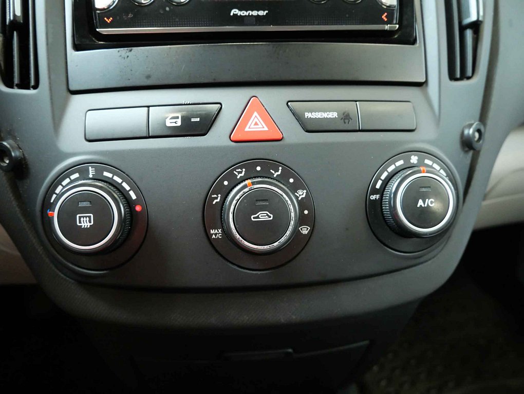 Kia Ceed 1.4i 