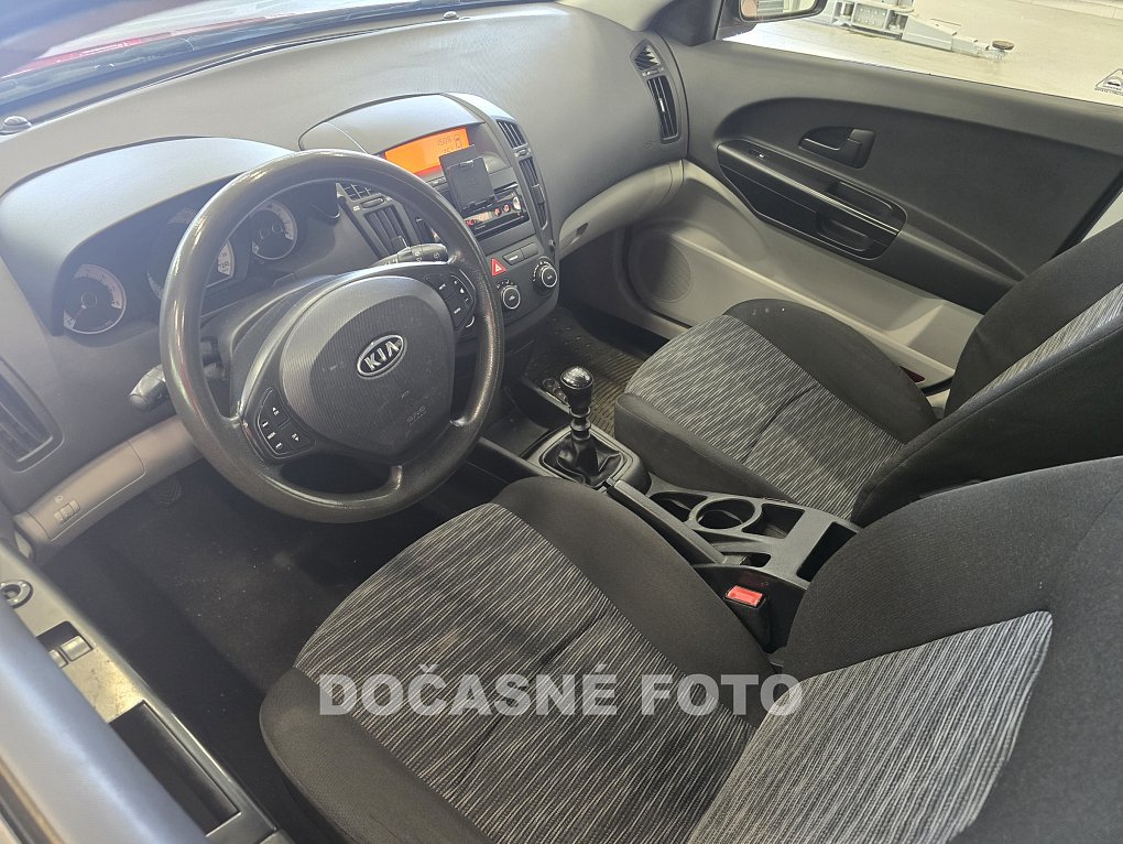 Kia Ceed 1.4i 
