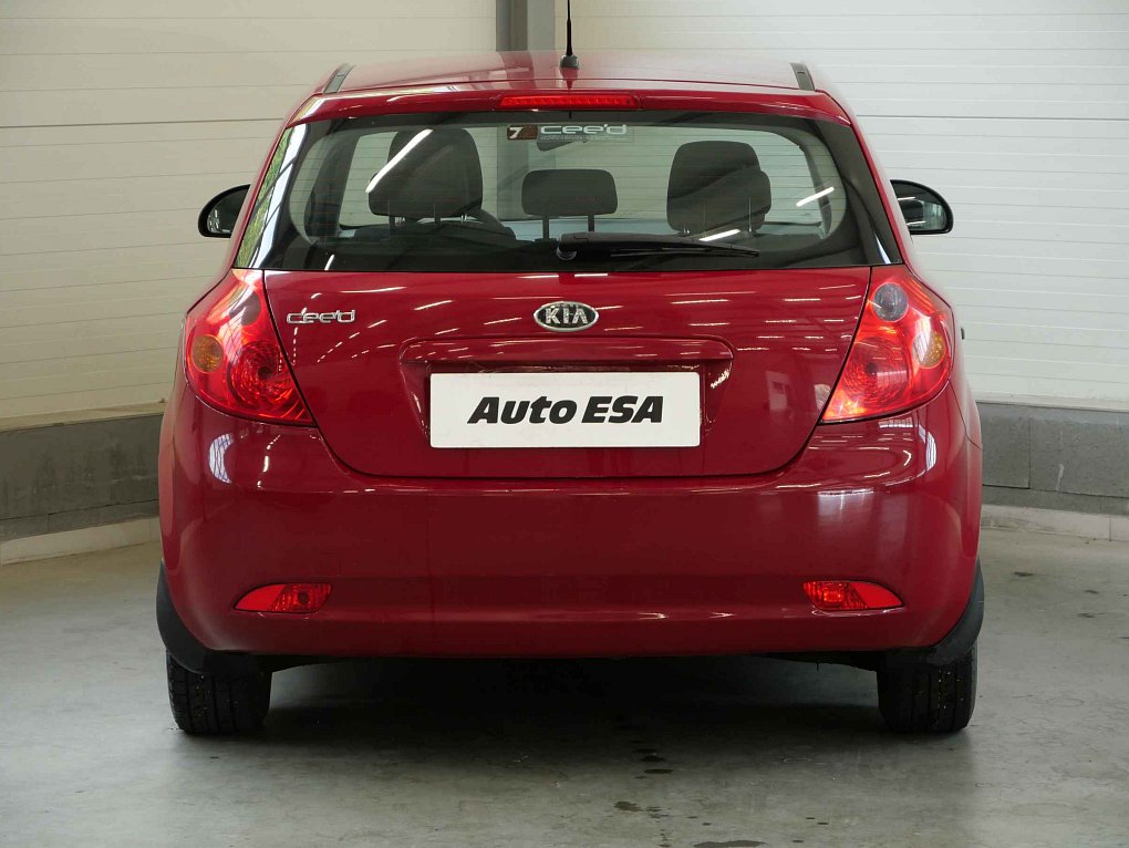 Kia Ceed 1.4i 