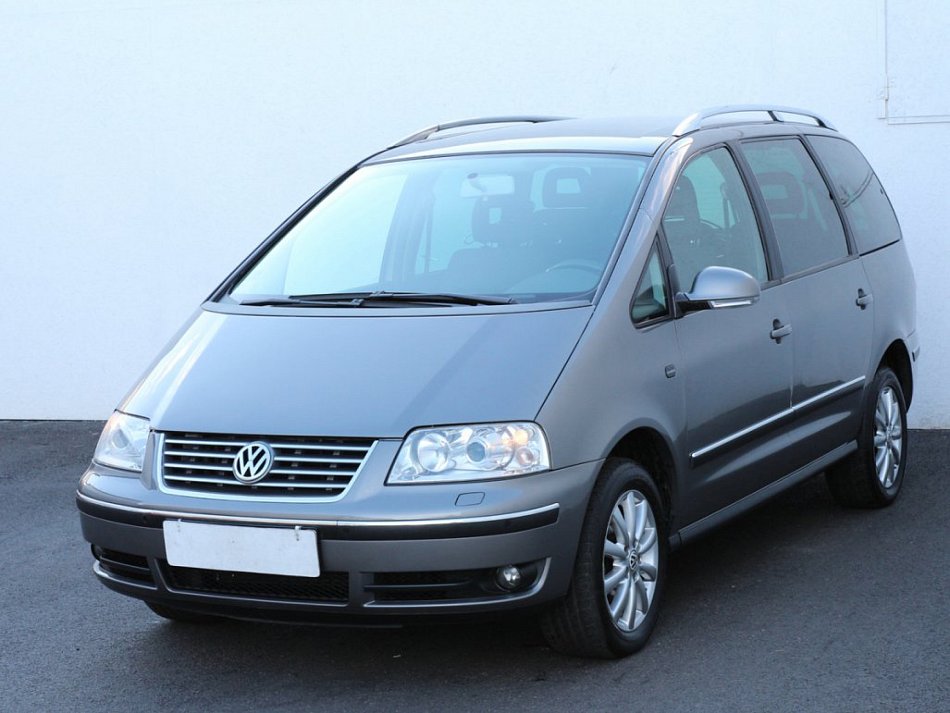 Volkswagen Sharan 2.0i 