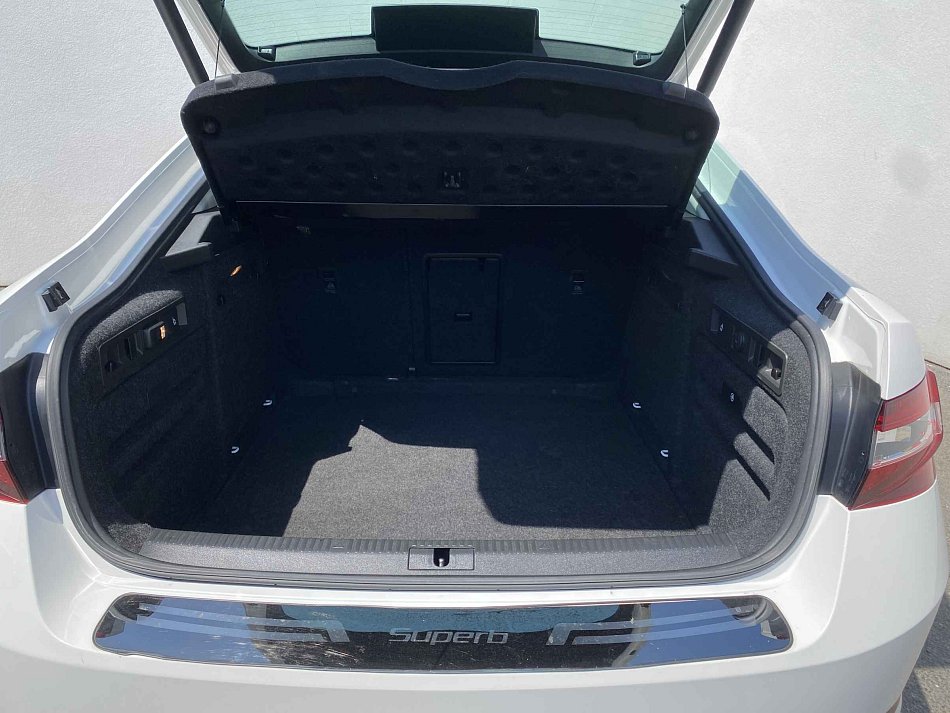 Škoda Superb III 2.0TDi 