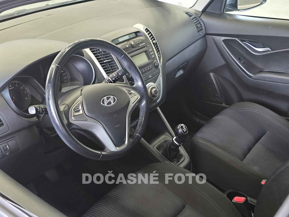 Hyundai Ix20 1.6i 