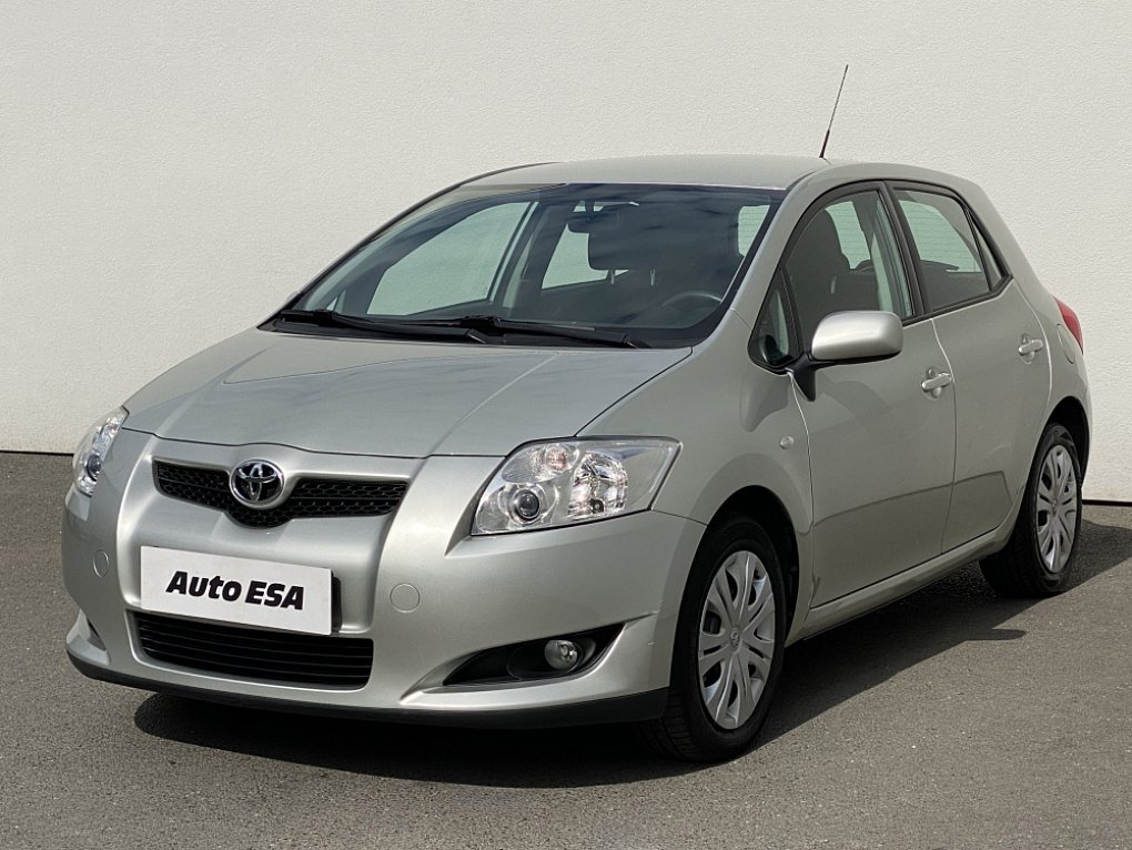 Toyota Auris 1.6 VVTi 