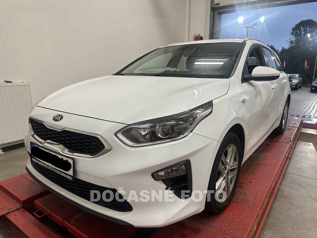 Kia Ceed 1.6 CRDi 