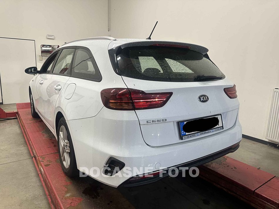 Kia Ceed 1.6 CRDi 