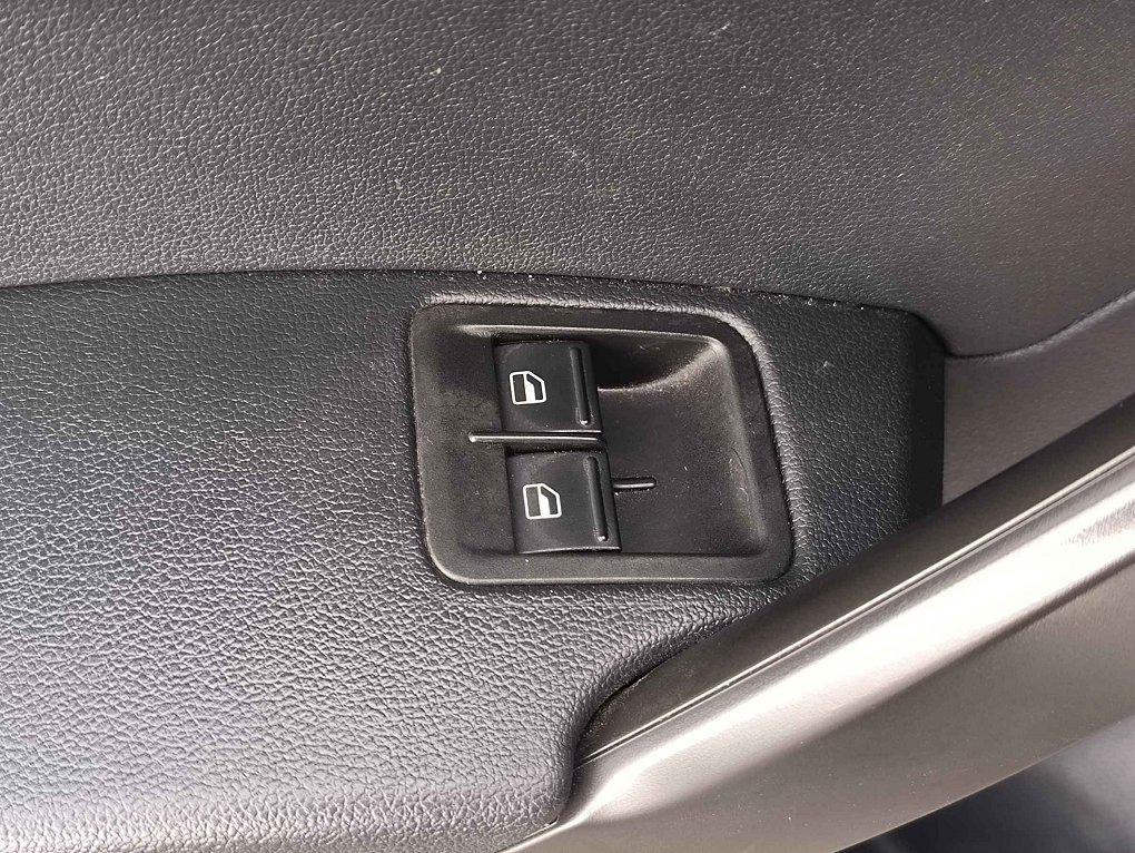 Volkswagen Caddy 2.0TDi  WÜRTH