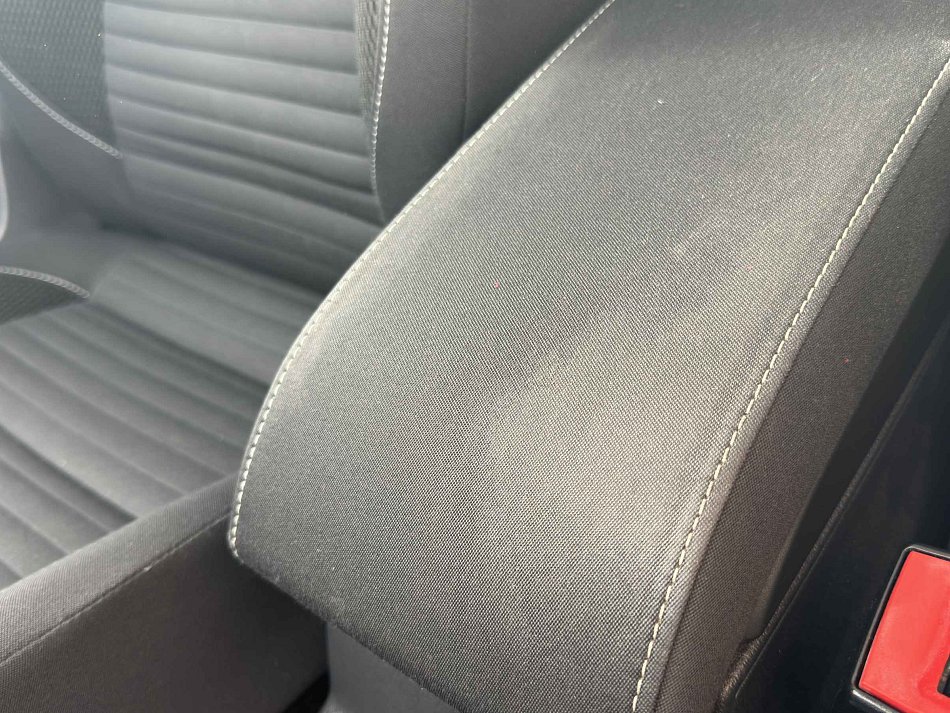 Volkswagen Touran 2.0 TDi CUP
