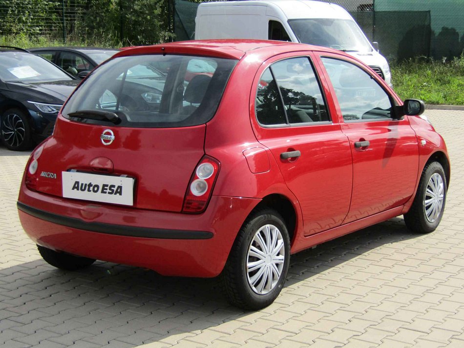 Nissan Micra 1.2i 