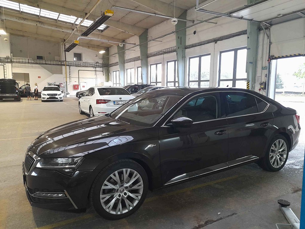 Škoda Superb III 2.0 TDi 