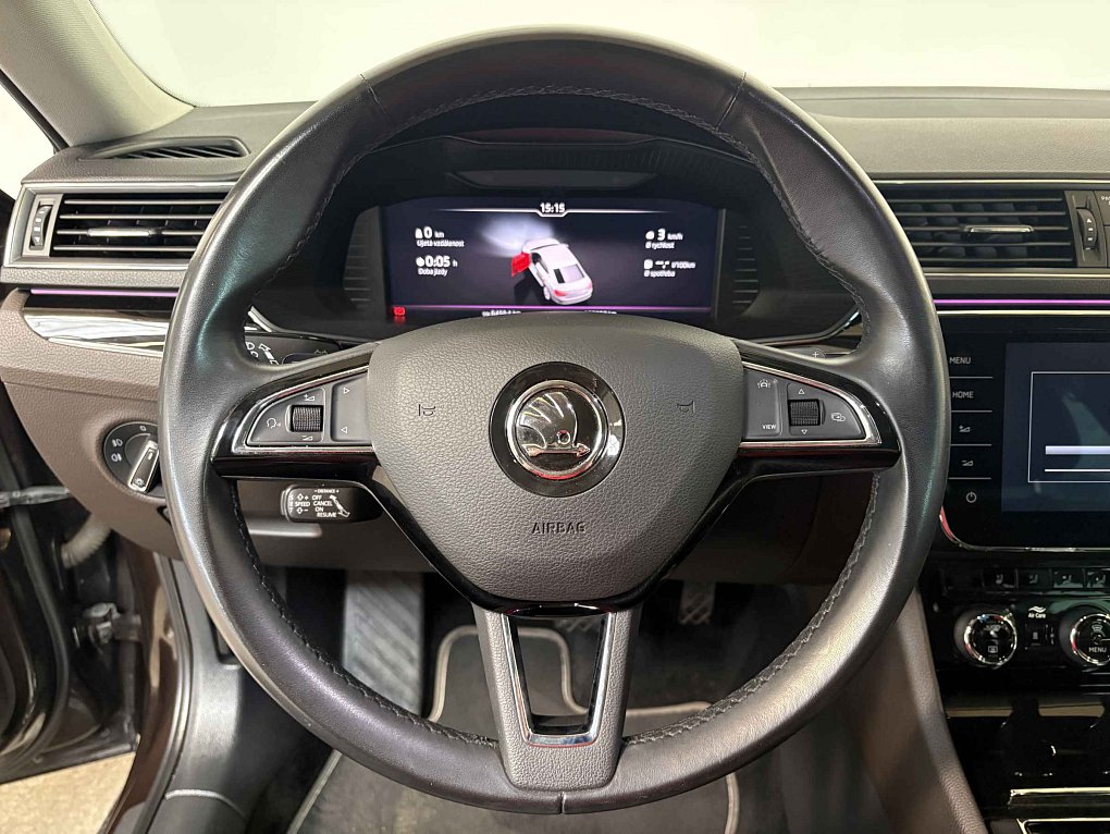 Škoda Superb III 2.0 TDi L&K 4x4