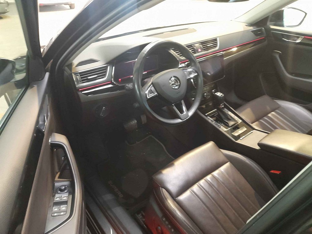 Škoda Superb III 2.0 TDi 