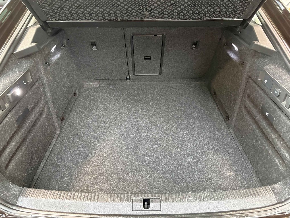 Škoda Superb III 2.0 TDi L&K 4x4