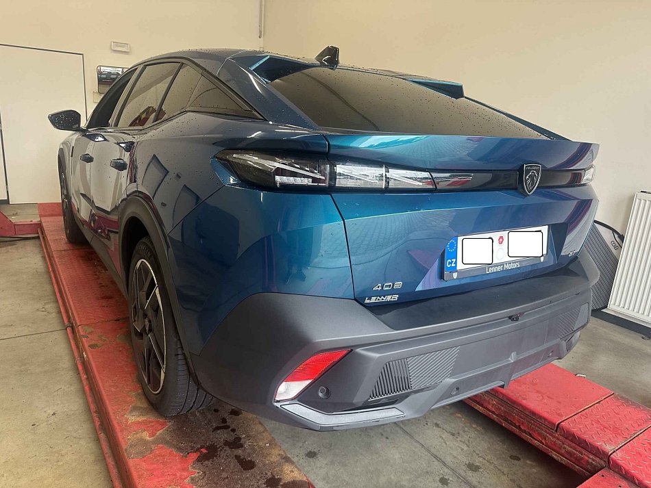 Peugeot 408 1.2 PT 