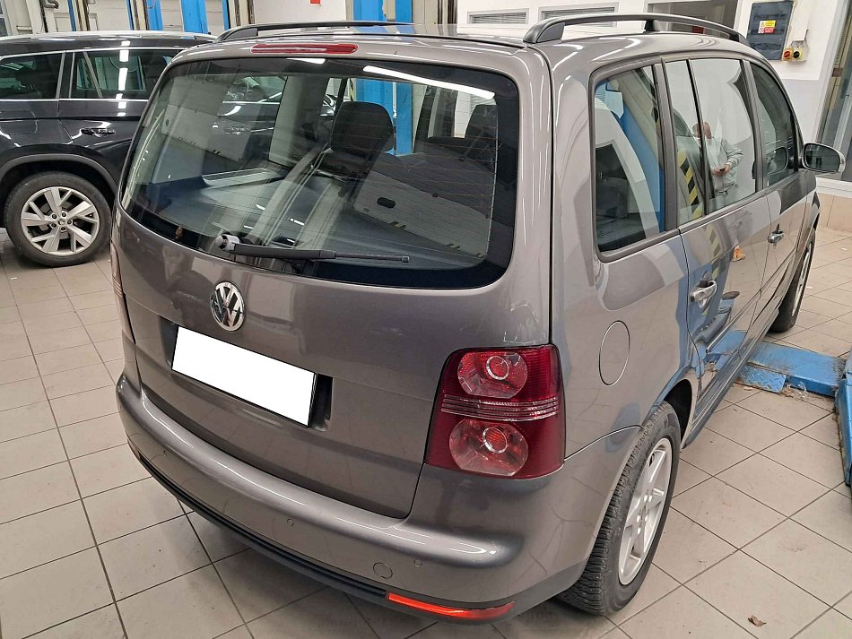 Volkswagen Touran 1.4 i 