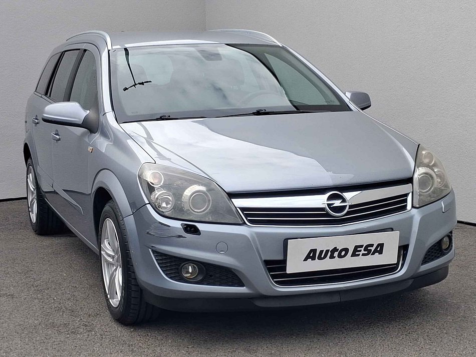 Opel Astra 1.9 CDTi 