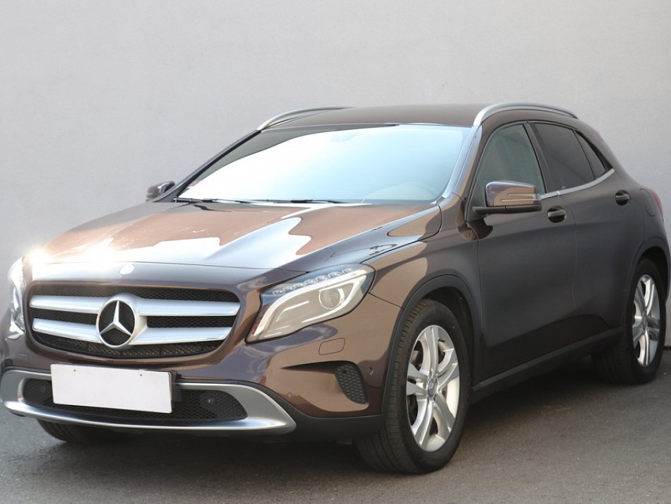 Mercedes-Benz GLA 2.2 dci 