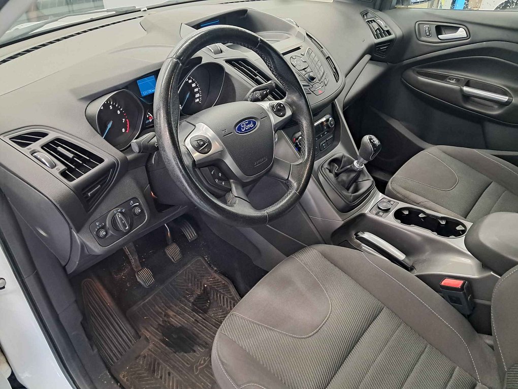 Ford Kuga 1.5 i 