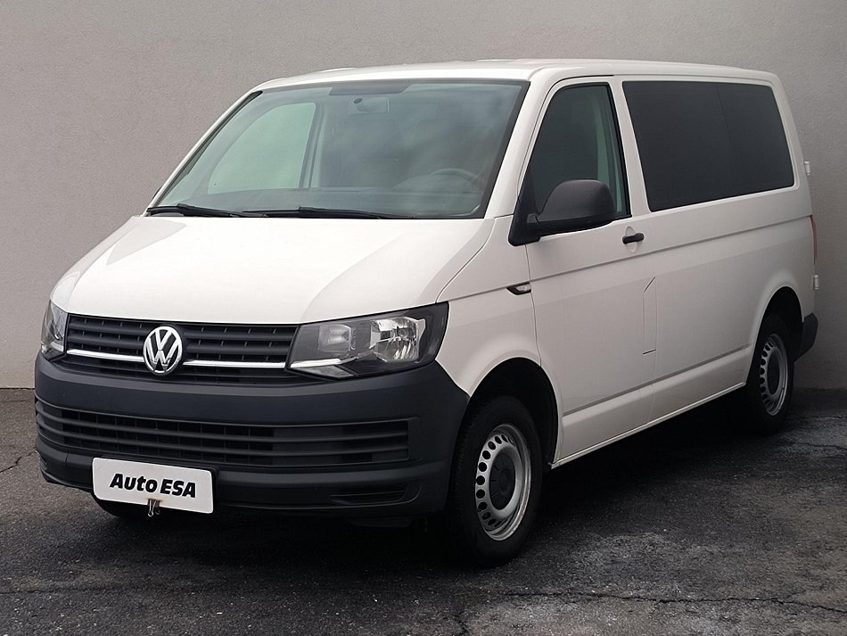 Volkswagen Transporter 2.0TDi  9míst