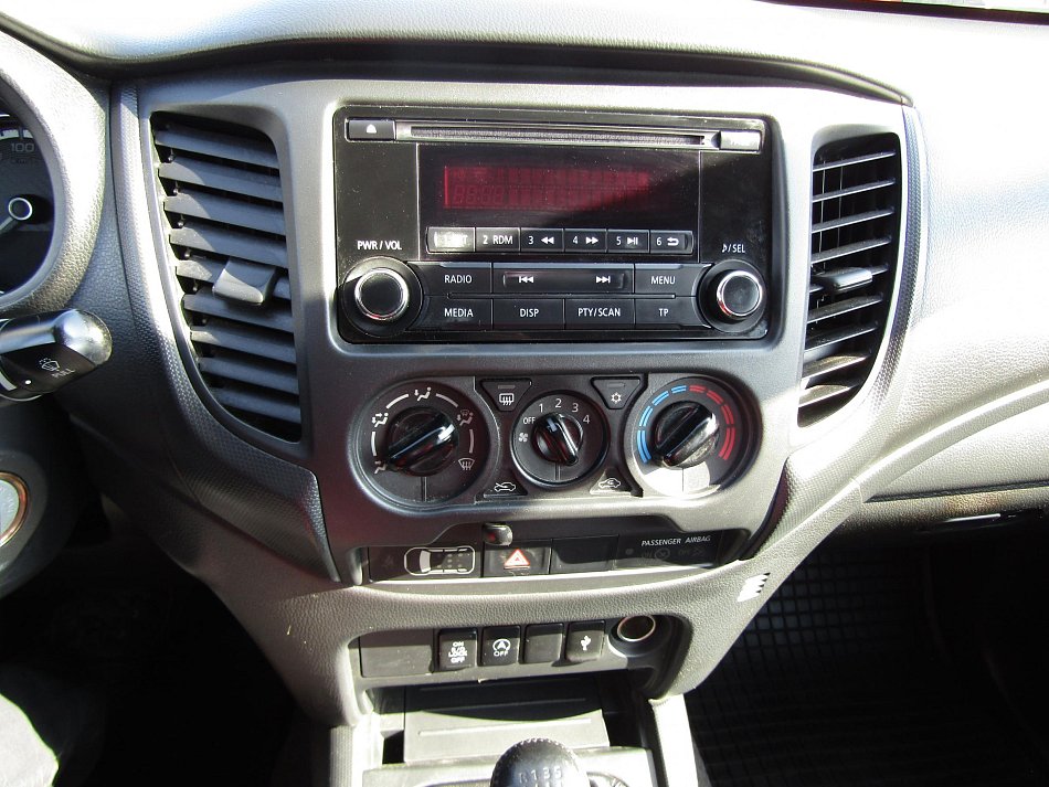 Mitsubishi L200 2.3 Di-D  4x4