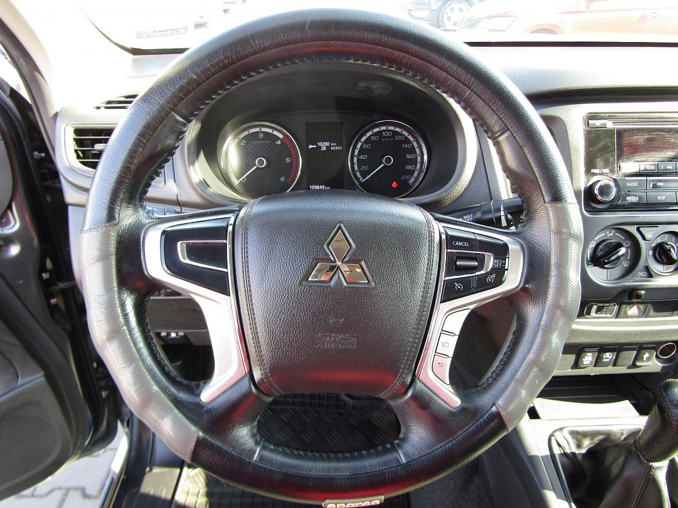 Mitsubishi L200 2.3 Di-D  4x4