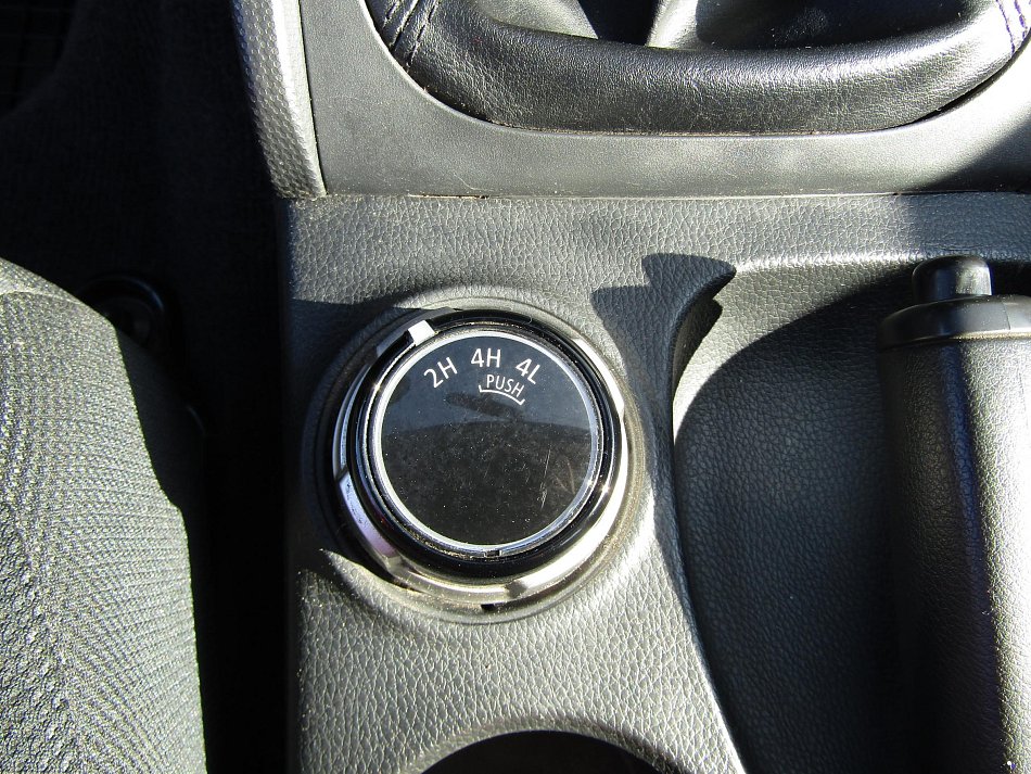 Mitsubishi L200 2.3 Di-D  4x4