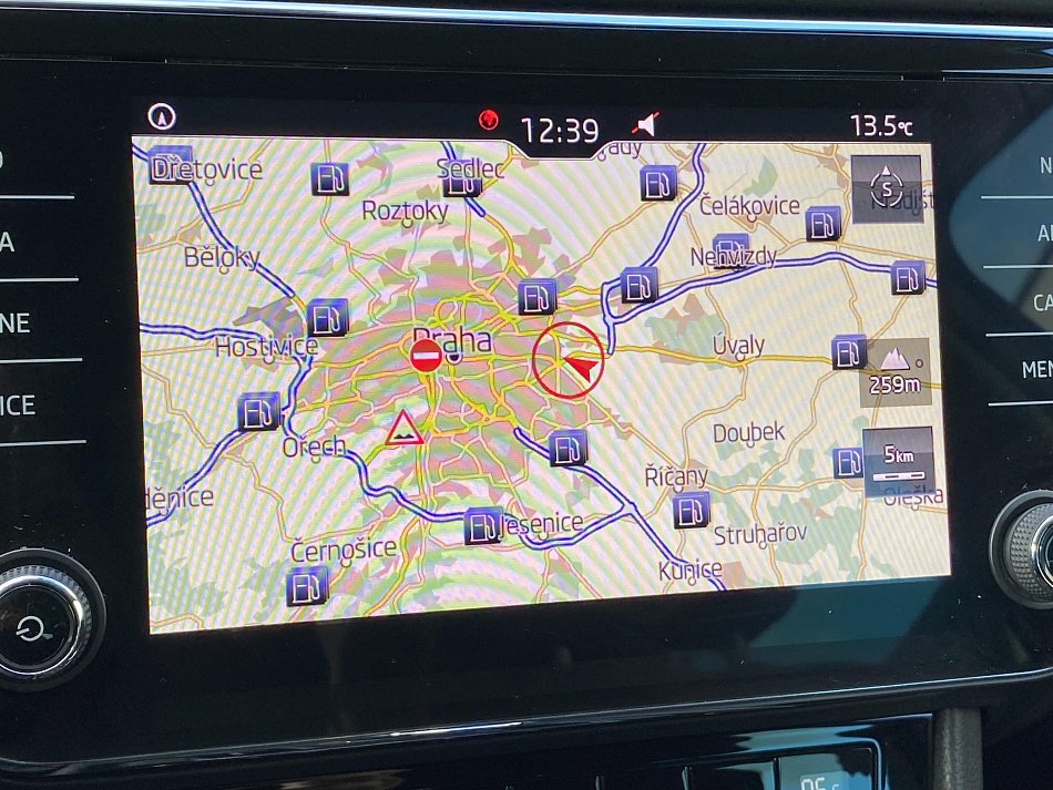 Škoda Superb III 2.0 TDI Ambition