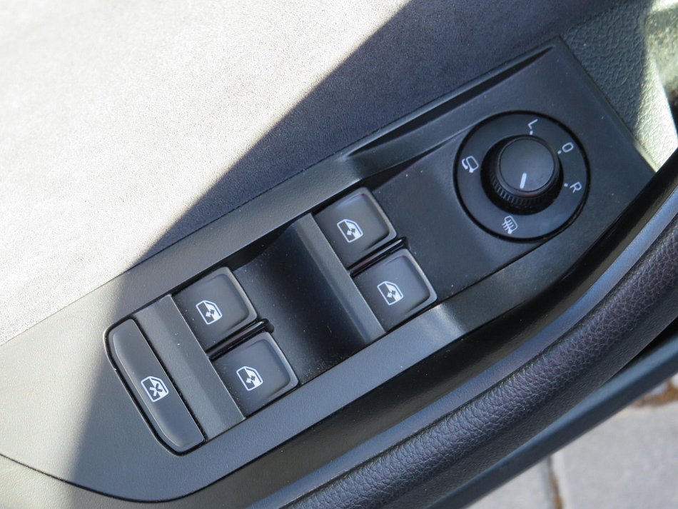 Škoda Superb III 2.0 TDi Ambition
