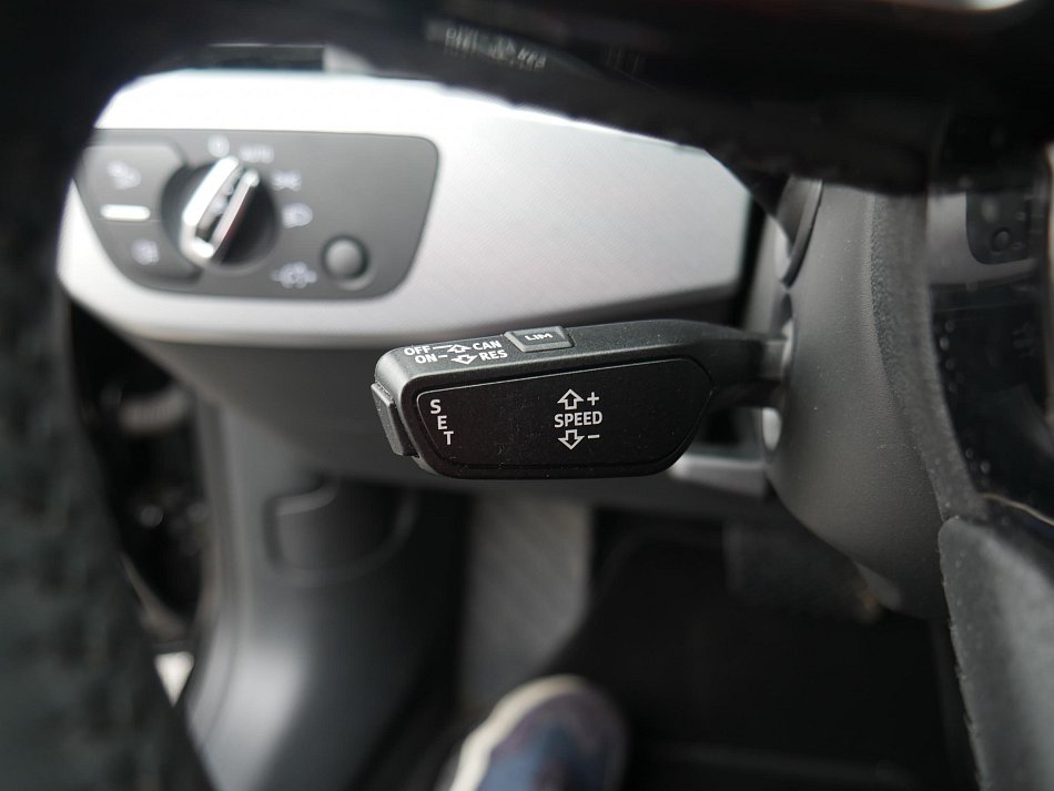 Audi A4 2.0 TDi 
