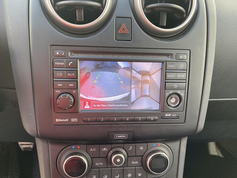 Nissan Qashqai 2.0  +2