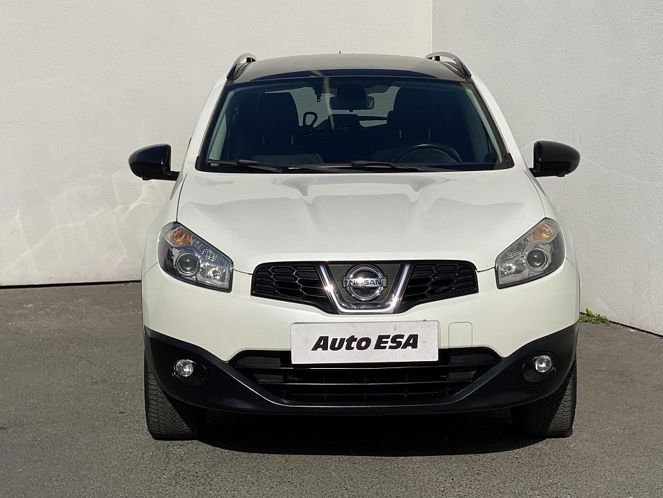 Nissan Qashqai 2.0  +2