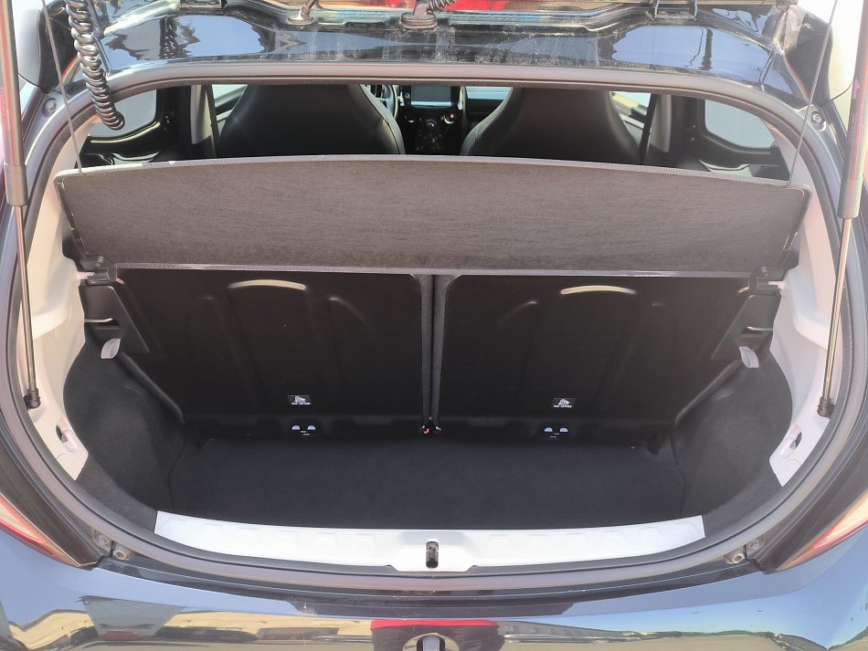Toyota Aygo 1.0i 