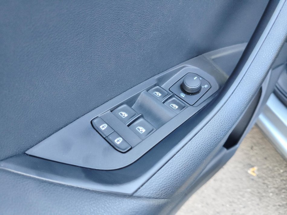 Škoda Karoq 1.5 TSI 