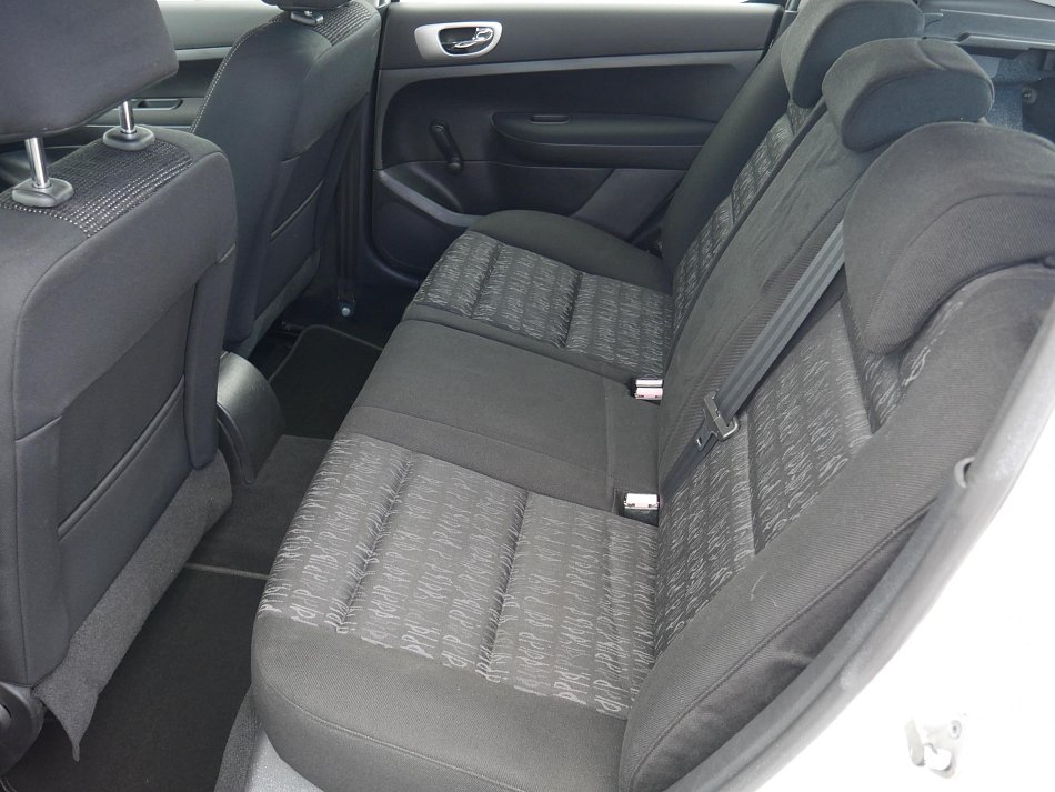 Peugeot 307 1.6 HDi 