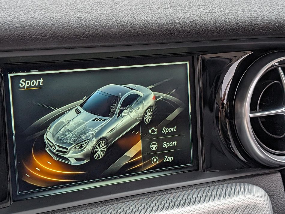 Mercedes-Benz SLC 2.0  SLC 300