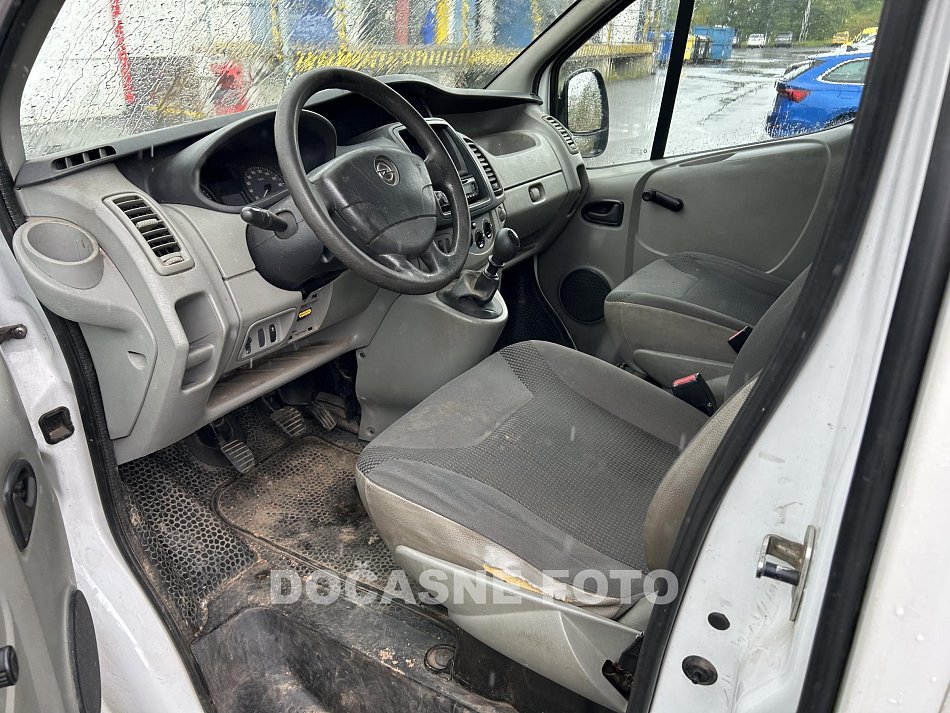 Opel Vivaro 2.0CDTi  L1H1
