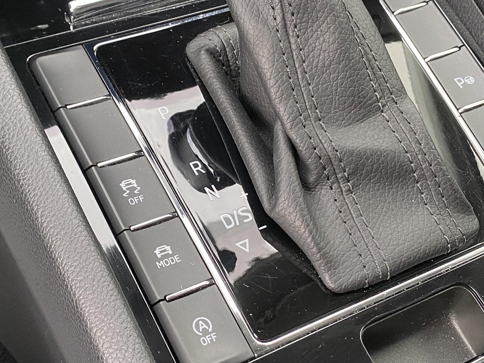 Škoda Superb III 2.0 TDi L&K