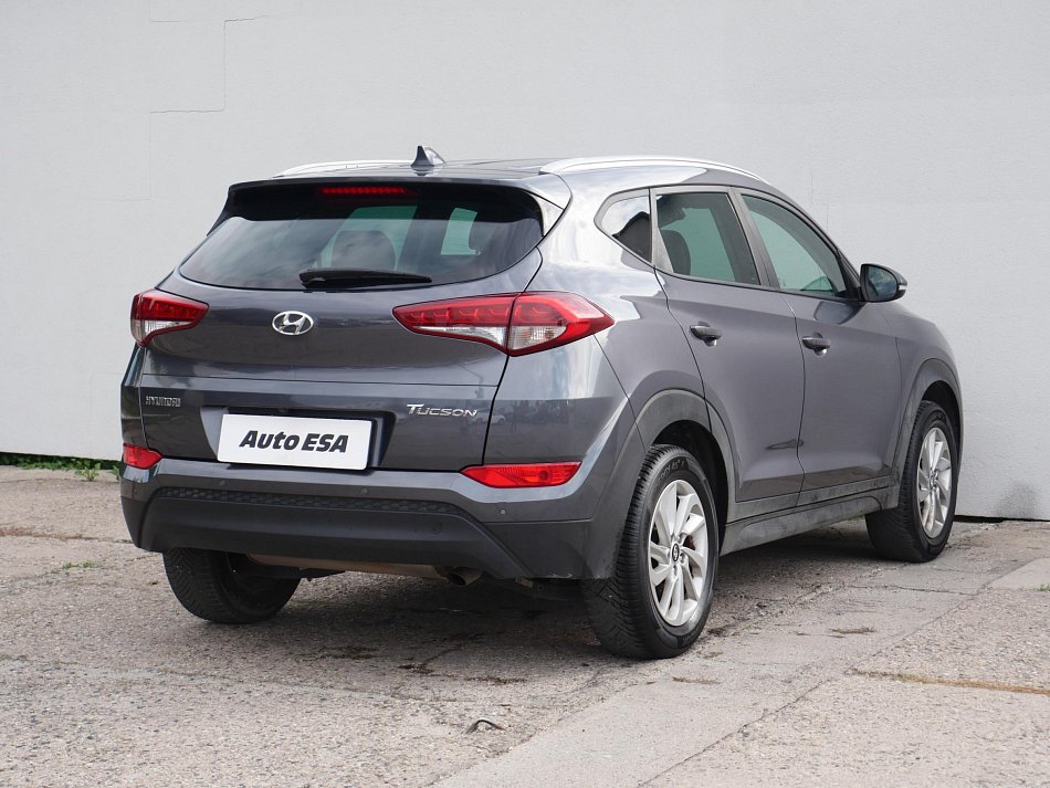Hyundai Tucson 1.7 CRDi 