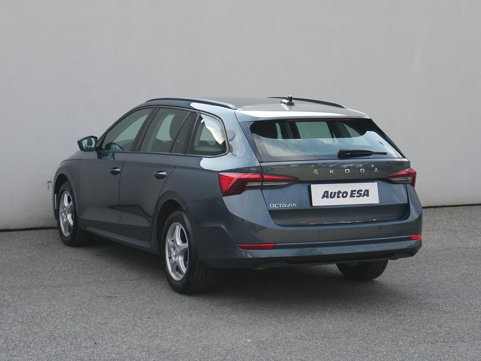 Škoda Octavia IV 2.0 TDi Ambition