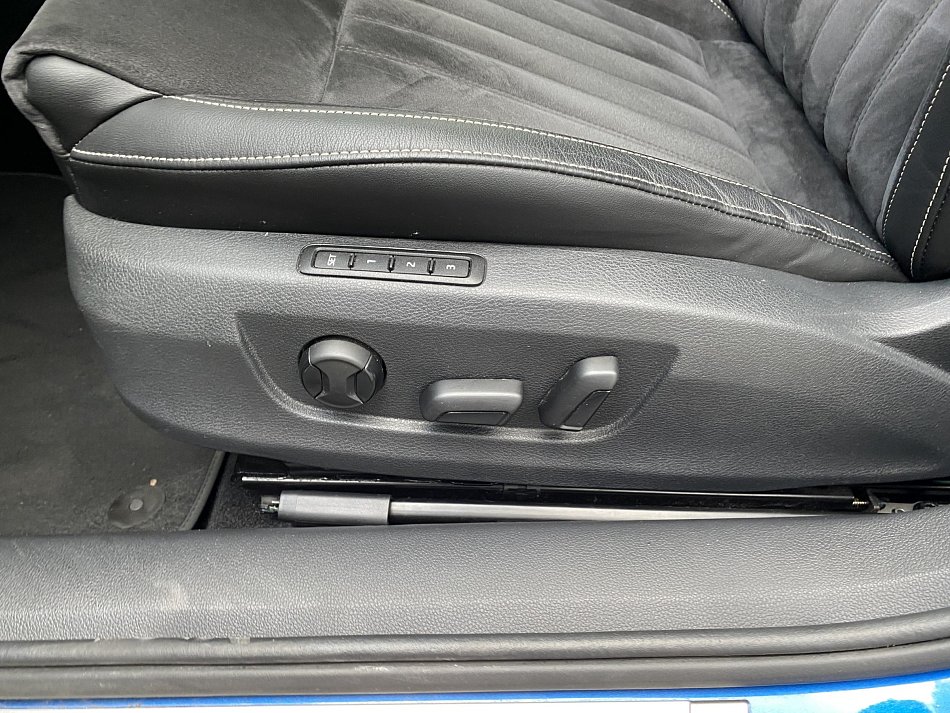 Škoda Superb III 2.0 TDi Style 4X4