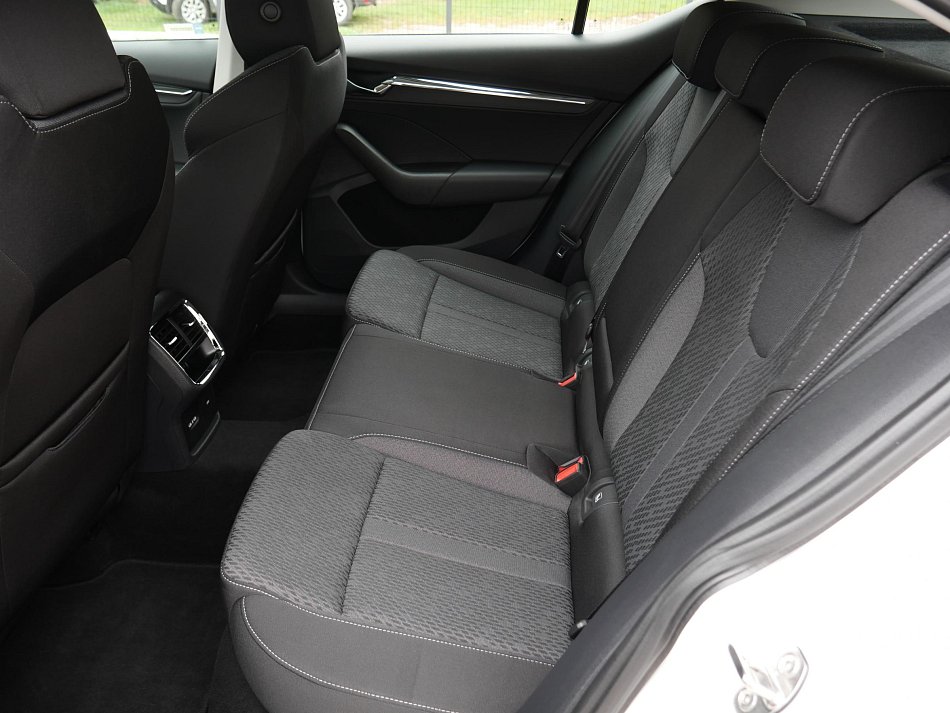 Škoda Octavia IV 2.0 TDi Style