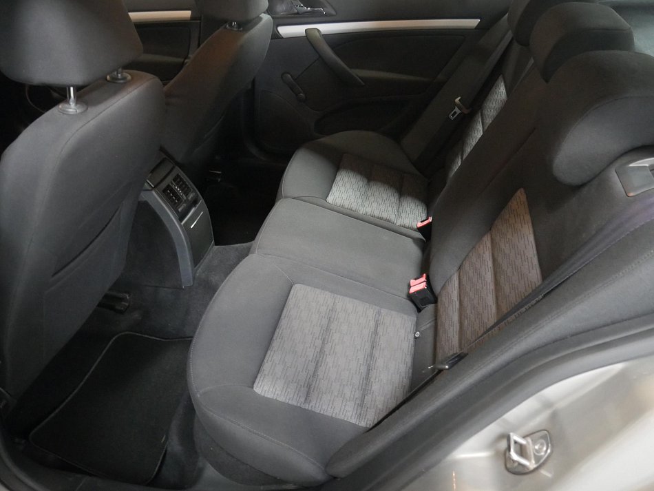 Škoda Octavia II 1.6TDi 