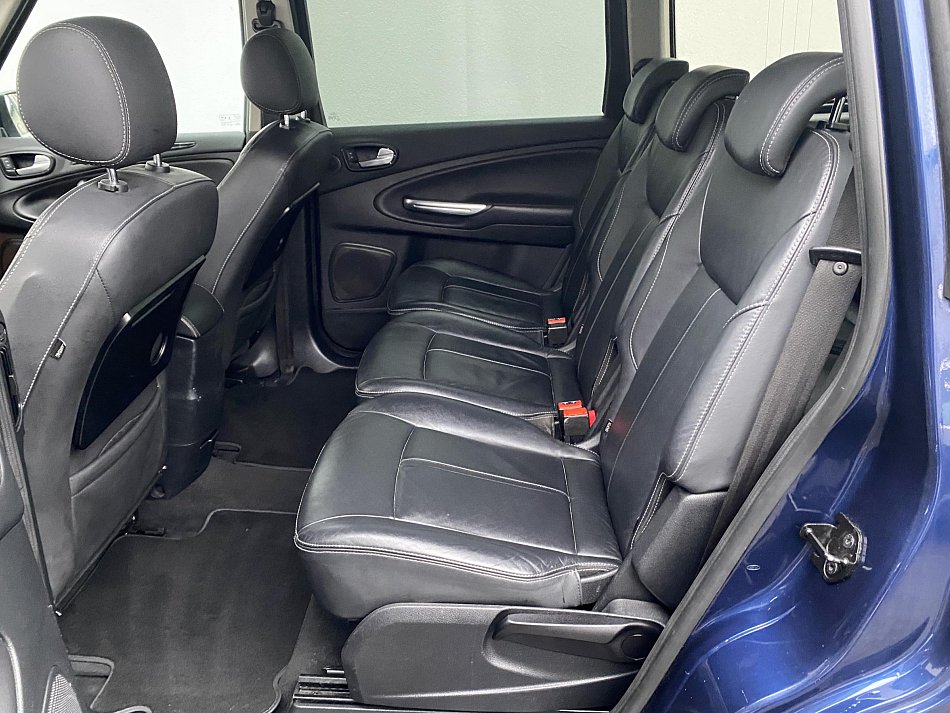 Ford Galaxy 2.0 TDCi Ghia