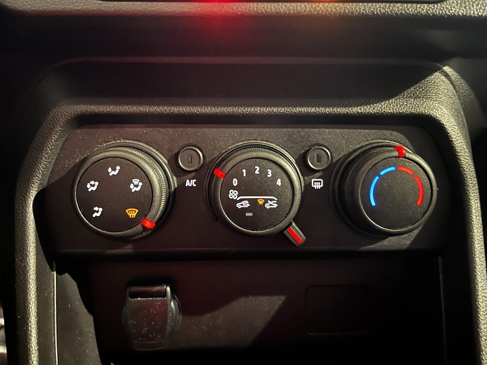 Dacia Sandero 1.0 i  LPG