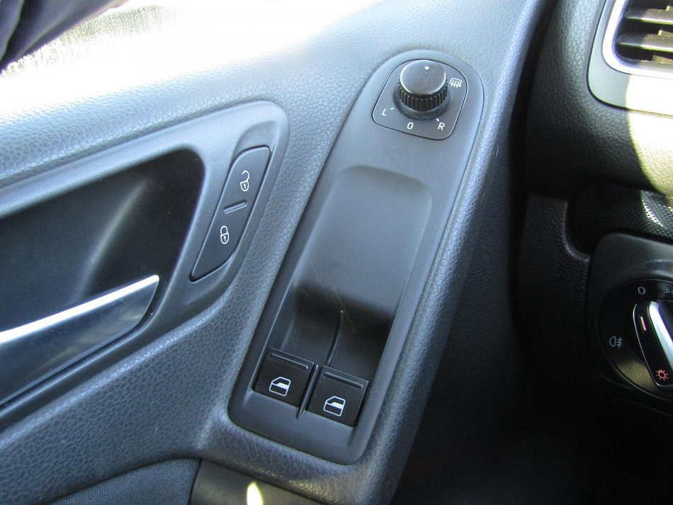 Volkswagen Golf 1.4 16V  VI