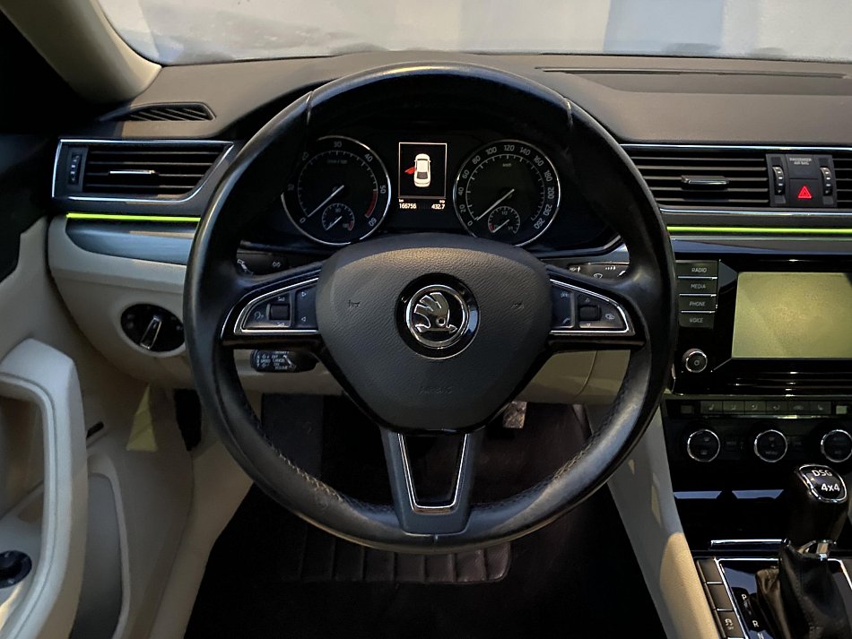 Škoda Superb III 2.0TDi Style