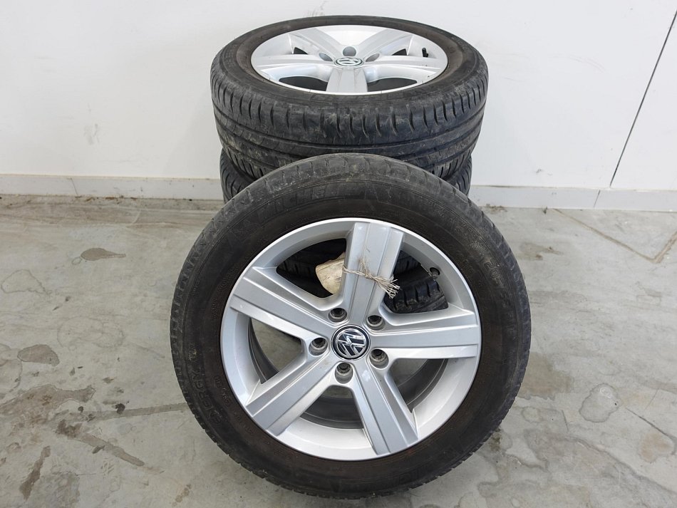 Volkswagen Sportsvan 1.6 TDi 